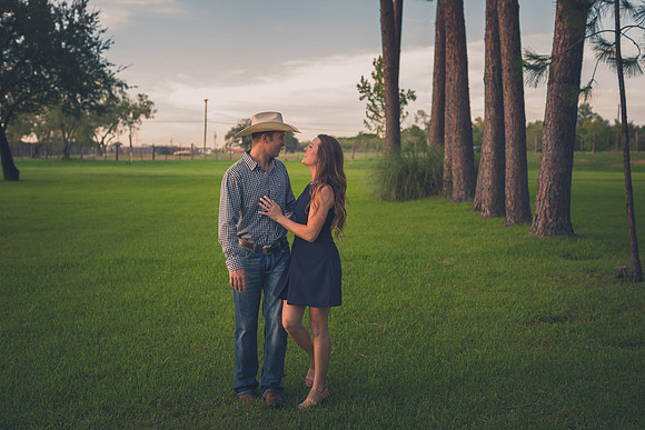 08-8-17_Victoria & Reagan Engagement-227