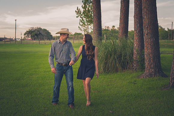 08-8-17_Victoria & Reagan Engagement-213
