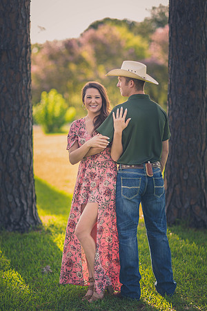 08-8-17_Victoria & Reagan Engagement-27
