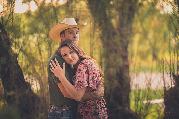 08-8-17_Victoria & Reagan Engagement-206