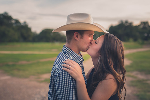 08-8-17_Victoria & Reagan Engagement-255