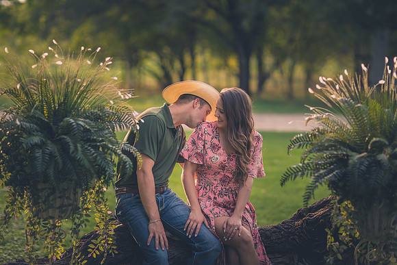 08-8-17_Victoria & Reagan Engagement-162