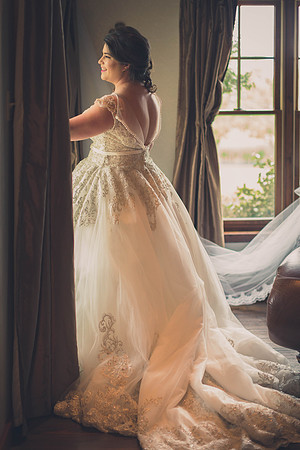 03_11_17 01 Jasmine Bourlon Wedding Getting Ready-272-2