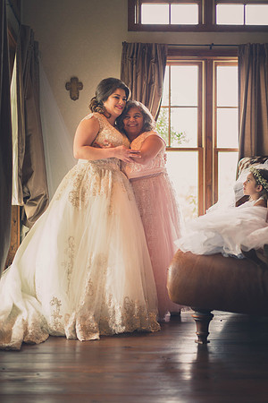 03_11_17 01 Jasmine Bourlon Wedding Getting Ready-297-2
