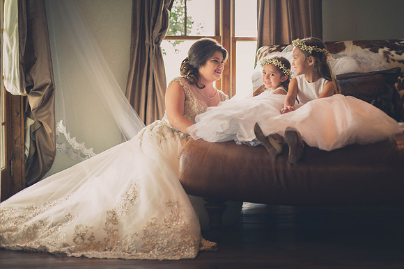 03_11_17 01 Jasmine Bourlon Wedding Getting Ready-300-2