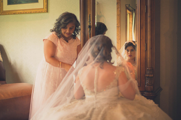 03_11_17 01 Jasmine Bourlon Wedding Getting Ready-355-2