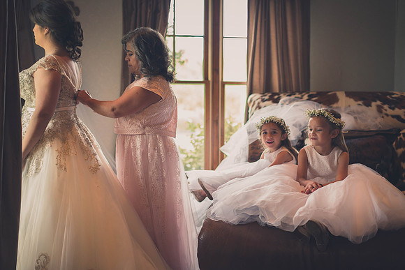 03_11_17 01 Jasmine Bourlon Wedding Getting Ready-274-2