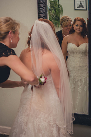 02_11_17 1 Brianna Harris Wedding Getting Ready-378