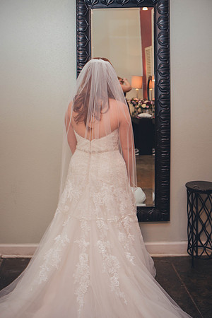 02_11_17 1 Brianna Harris Wedding Getting Ready-424