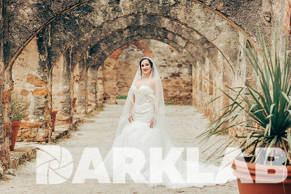 01_20_17 Criselda Bridals-173