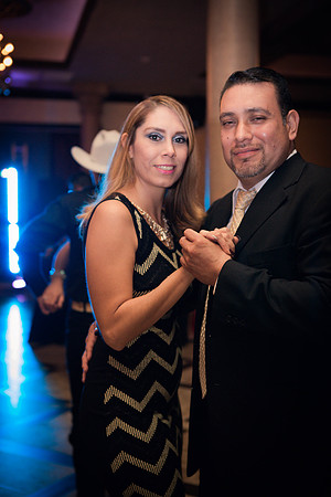 12_17_16 Cynthia & Oziel Wedding Reception-43