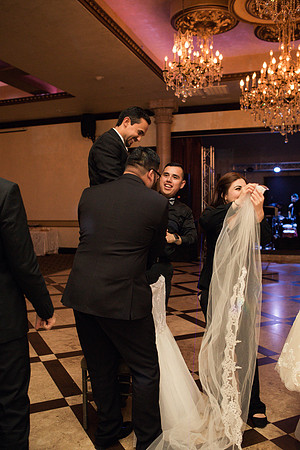 12_17_16 Cynthia & Oziel Wedding Reception-261
