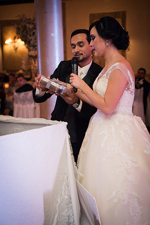 12_17_16 Cynthia & Oziel Wedding Reception-447
