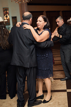 12_17_16 Cynthia & Oziel Wedding Reception-165