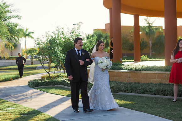 12-1-2018_Mina and Jason Say I Do_-883-2