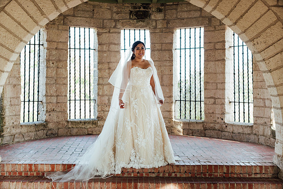 4-6-2018 LESLIE BRIDALS-14