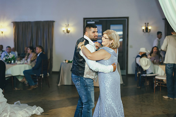 8-10-2019_CASSANDRA AND ADOLF WEDDING-2327