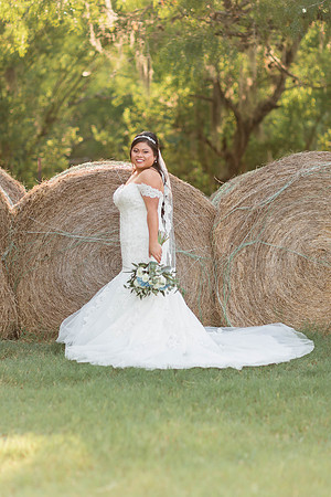 7-30-2018_Lisa Leal Bridals-30-2