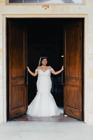 7-30-2018_Lisa Leal Bridals-227