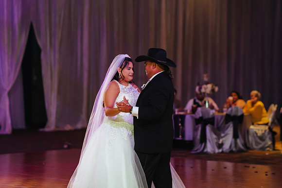 10-18-2019_Ashley and Julian-2057