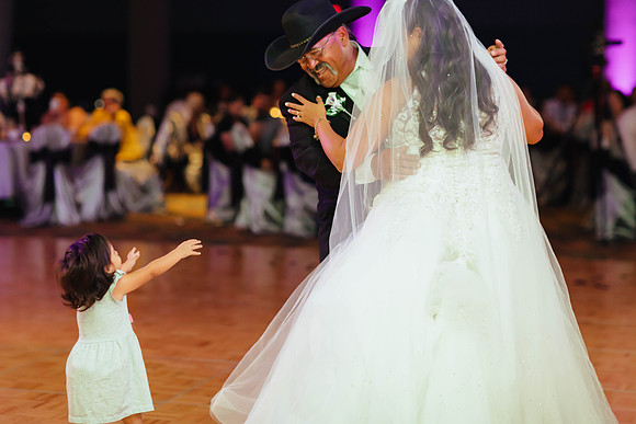 10-18-2019_Ashley and Julian-2018