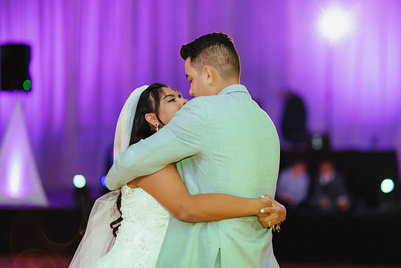 10-18-2019_Ashley and Julian-1906