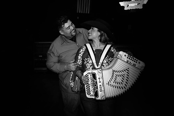 11-6-2018_JESSICA AND ANTHONY ENGAGEMENTS-588