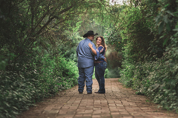 11-6-2018_JESSICA AND ANTHONY ENGAGEMENTS-32-Edit