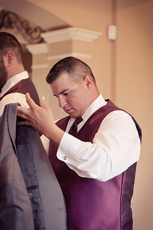 11_04_16 Karina and Joey Wedding Getting Ready-142