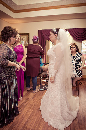 11_04_16 Karina and Joey Wedding Getting Ready-248