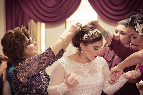 11_04_16 Karina and Joey Wedding Getting Ready-236