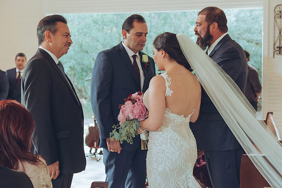 12-20-17_Amanda & Robert-569