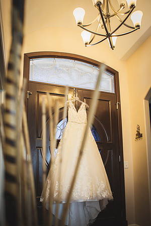 12_17_16 Cynthia & Oziel Wedding Getting Ready-129