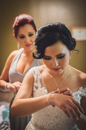 12_17_16 Cynthia & Oziel Wedding Getting Ready-388