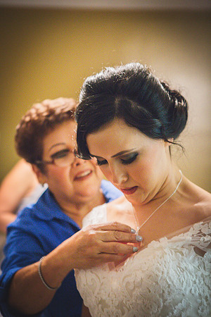 12_17_16 Cynthia & Oziel Wedding Getting Ready-381