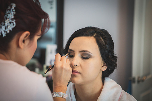 12_17_16 Cynthia & Oziel Wedding Getting Ready-186