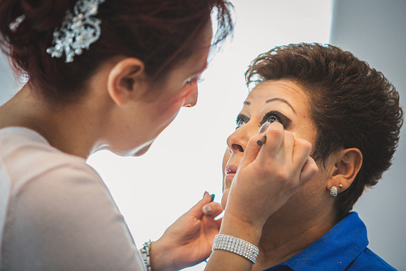 12_17_16 Cynthia & Oziel Wedding Getting Ready-253