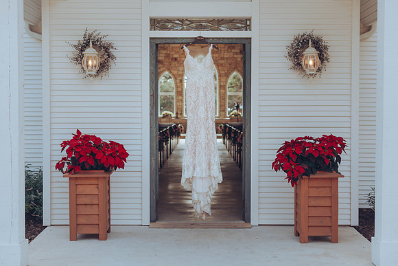 12-20-17_Amanda & Robert-174