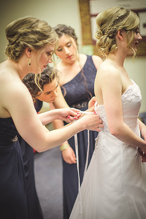04_08_17 01 Allison & Kevin Wedding Getting Ready -88