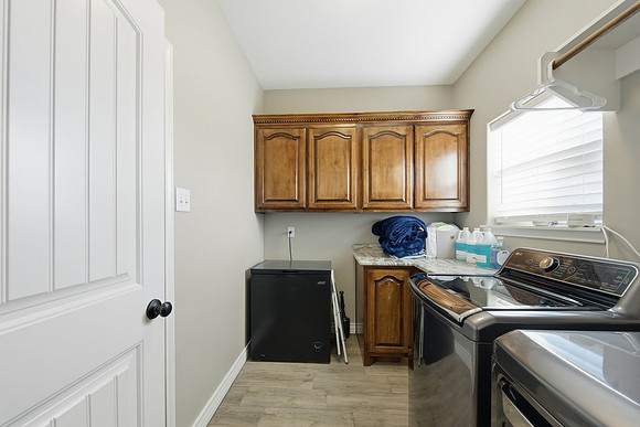 001_-4