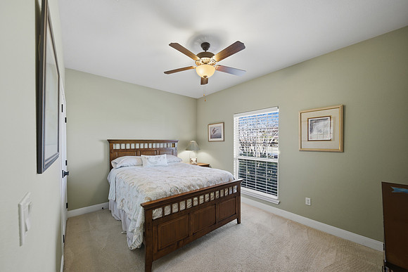 12-18-25 5425 Kitty Hawk Janice Cruz Realtor®P1001514