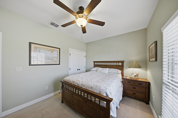 12-18-25 5425 Kitty Hawk Janice Cruz Realtor®P1001519