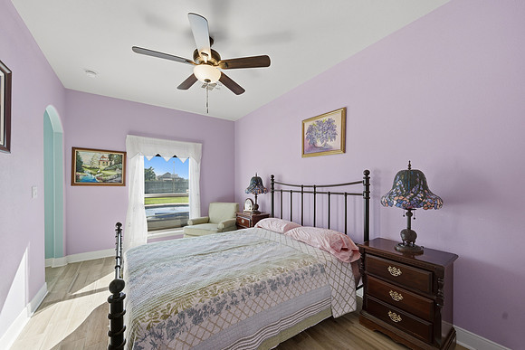12-18-25 5425 Kitty Hawk Janice Cruz Realtor®P1001609