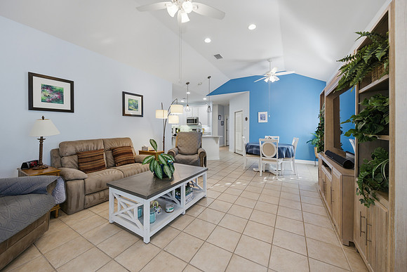 P1001999