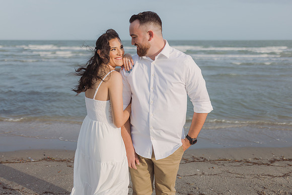 11-26-25_Kaitlin Owen_Engagement Session-78