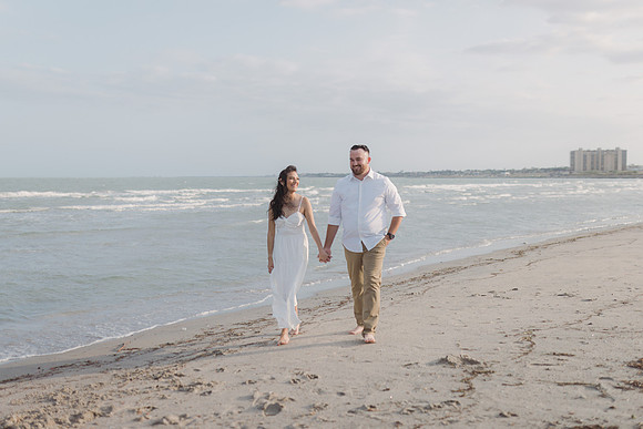 11-26-25_Kaitlin Owen_Engagement Session-107