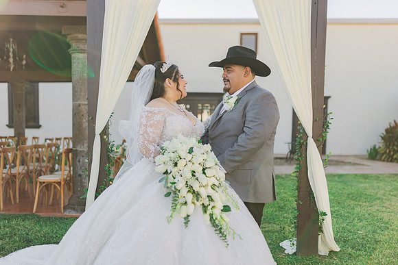11-08-25_Kim and Mario Wedding-2029