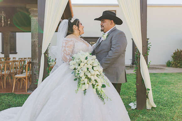 11-08-25_Kim and Mario Wedding-2030