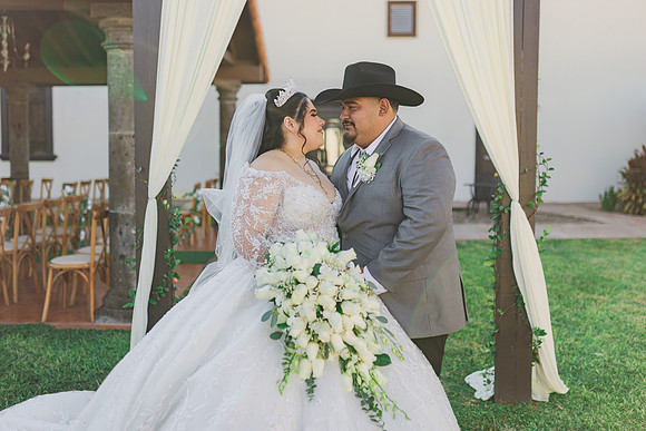11-08-25_Kim and Mario Wedding-2061