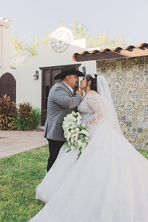 11-08-25_Kim and Mario Wedding-2104